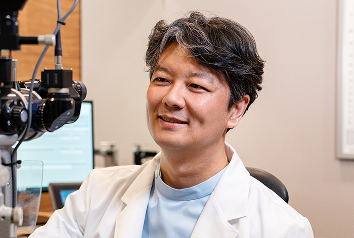 Dr. Dong Eun Lee