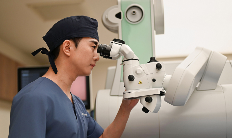 Dr. Soo Young Choi